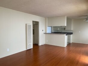 3708 Westwood Blvd in Los Angeles, CA - Building Photo - Building Photo