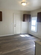 627 Fairholm Ave in Peoria, IL - Foto de edificio - Building Photo