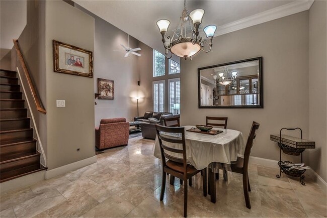 1005 Memorial Village Dr