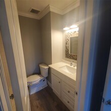 109 Aspen Dr E in Woodbury, NY - Building Photo - Building Photo