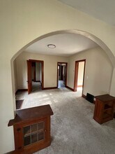 811 E Elm Ave in Monroe, MI - Building Photo - Building Photo