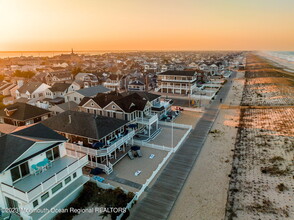 1404 Oceanfront in Lavallette, NJ - Building Photo - Building Photo