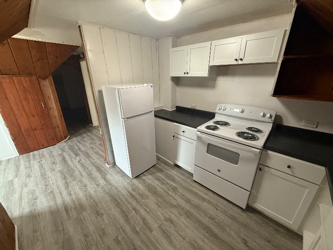 2408 W High St in Racine, WI - Building Photo - Building Photo