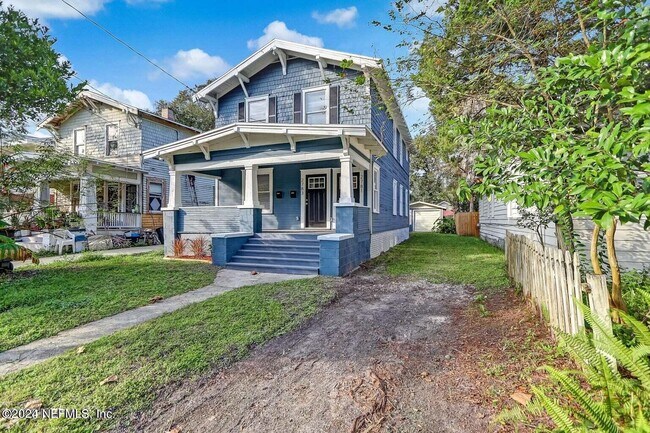 2781 College St in Jacksonville, FL - Foto de edificio - Building Photo
