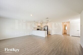 7266 Plow Run in San Antonio, TX - Foto de edificio - Building Photo