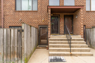 860 N Pennock St in Philadelphia, PA - Building Photo - Building Photo