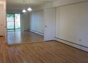 57 St Paul St in Brookline, MA - Building Photo - Building Photo
