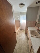 626 W Warren St in Bucyrus, OH - Building Photo - Building Photo