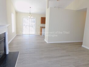 1856 Oakhurst Park Ln in Kernersville, NC - Building Photo - Building Photo