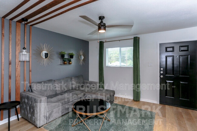 614 Adams Ave in Killeen, TX - Building Photo - Building Photo