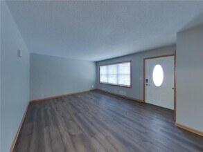 2910 114th Ave NW in Coon Rapids, MN - Building Photo - Building Photo