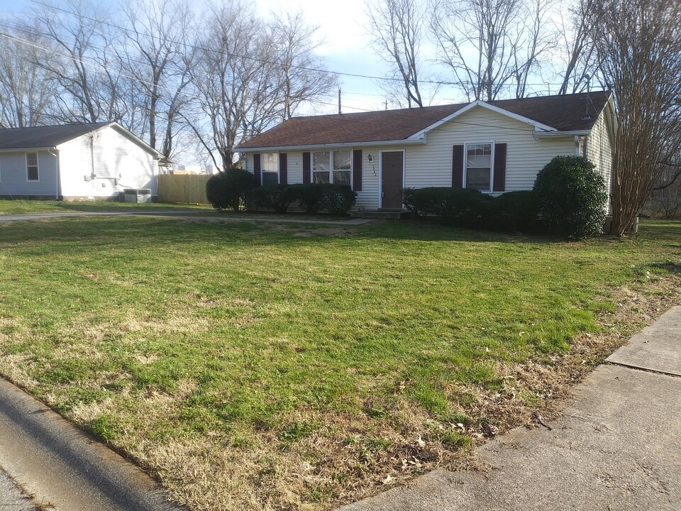 3442 Arvin Dr in Clarksville, TN - Building Photo