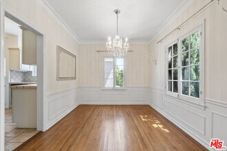 361 S Doheny Dr in Beverly Hills, CA - Building Photo - Building Photo