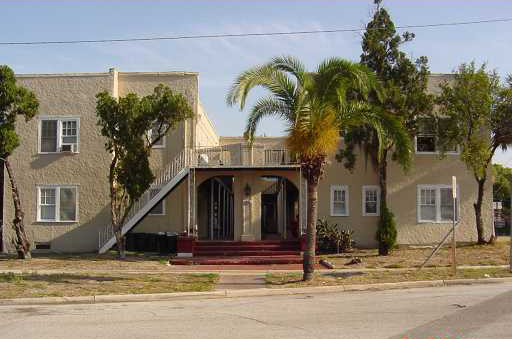 Westshore Gardens in Tampa, FL - Building Photo - Building Photo