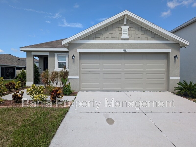 16887 Delia St in Wimauma, FL - Building Photo