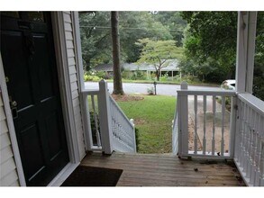 737 Sunnybrook Dr in Decatur, GA - Building Photo - Building Photo
