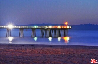 100 Monterey Blvd in Hermosa Beach, CA - Building Photo - Building Photo