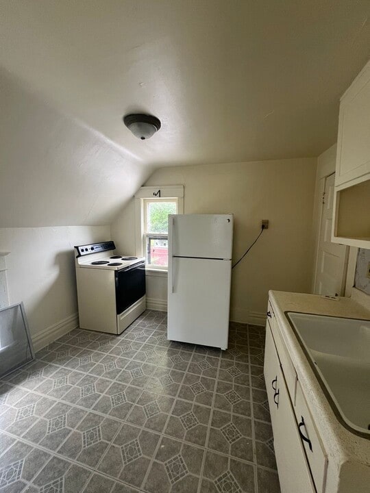 712 Scott St in Monroe, MI - Building Photo