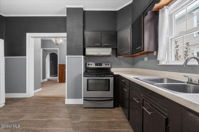 415 Broadway in Mechanicville, NY - Building Photo - Building Photo