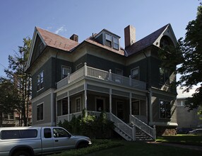 264 Bowen St in Providence, RI - Foto de edificio - Building Photo