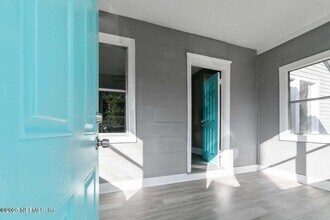 1711 E 27th St in Jacksonville, FL - Building Photo - Building Photo