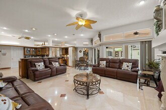 1873 Lago Vista Blvd in Palm Harbor, FL - Building Photo - Building Photo