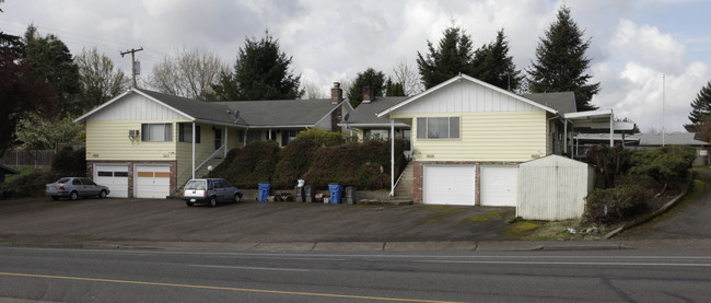 4608-4620 NE St James Rd in Vancouver, WA - Building Photo - Building Photo