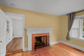1607 Oaklawn Dr in Greenville, NC - Building Photo - Building Photo