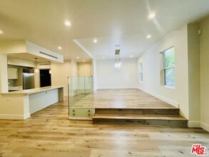 8121 Norton Ave in West Hollywood, CA - Building Photo - Building Photo