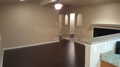 2939 Longmeade Dr in Farmers Branch, TX - Building Photo - Building Photo