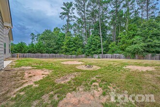 436 Copper Ridge Dr in Loganville, GA - Foto de edificio - Building Photo