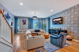 2716 Delaware Ave in Nashville, TN - Building Photo - Building Photo