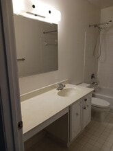 1670 Beekman Pl NW in Washington, DC - Building Photo - Building Photo