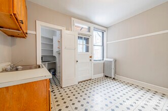 6038 N Hermitage Ave in Chicago, IL - Building Photo - Building Photo