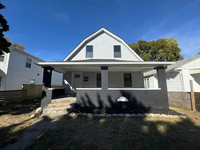 property at 1342 Edgemont Ave