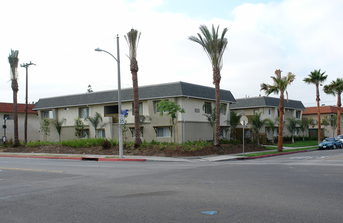 1500 S 9th St in Anaheim, CA - Building Photo