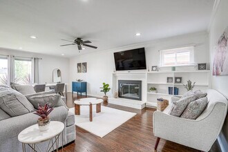 1338 Thais Ln in Hayward, CA - Building Photo - Building Photo