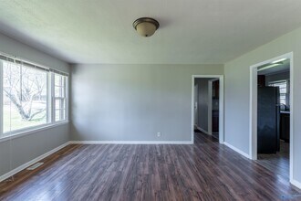 712 Marion Dr in Madison, AL - Building Photo - Building Photo