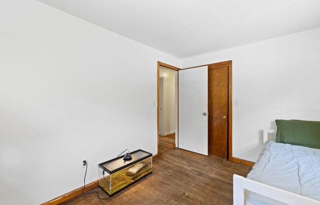 16 Rena Ave in Hudson, NH - Building Photo - Building Photo