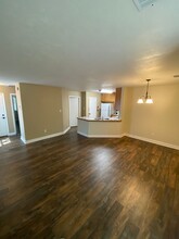 3731 Sutor Ct in Tallahassee, FL - Foto de edificio - Building Photo