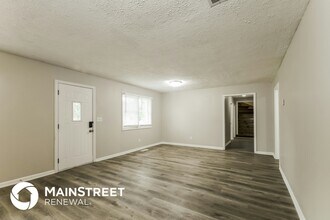 2008 N Bazil Ave in Indianapolis, IN - Building Photo - Building Photo