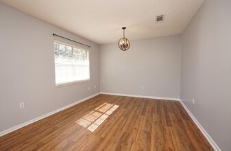 116 Country Club Dr in Niceville, FL - Building Photo - Building Photo