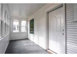 1317 Reaney Ave E in St. Paul, MN - Building Photo - Building Photo