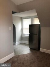 5936 Ridge Ave in Philadelphia, PA - Building Photo - Building Photo