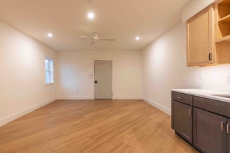 517 18th St-Unit -304 in Altoona, PA - Building Photo - Building Photo