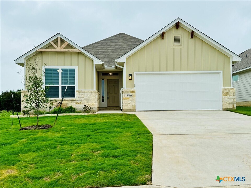 8906 Happy Vly Dr in Temple, TX - Building Photo