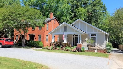 1915 Madison Ave in Montgomery, AL - Building Photo - Building Photo