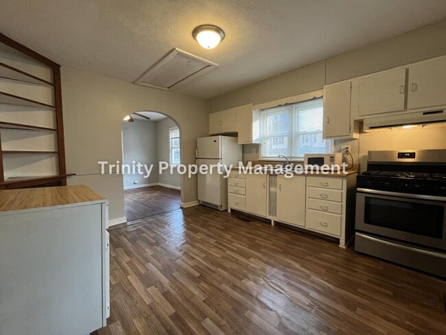 132 Winding Way in Clarksburg, WV - Building Photo - Building Photo