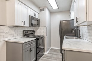 Union Point in Tulsa, OK - Building Photo