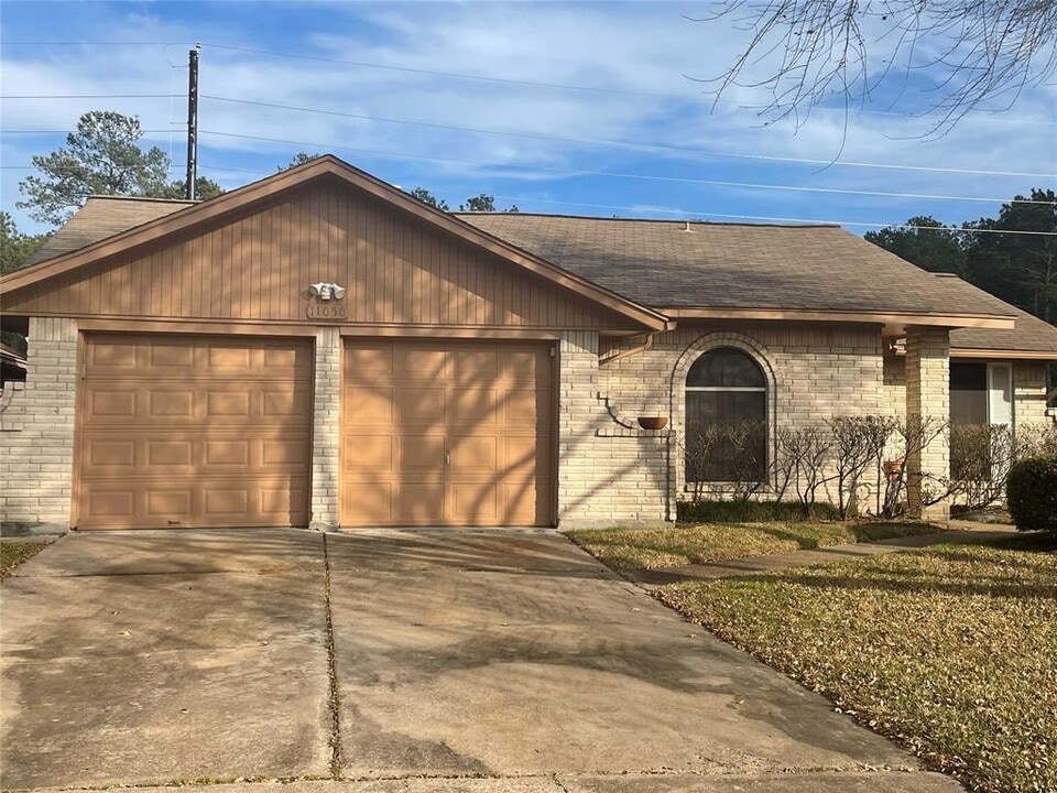 11050 Thackery Ln Photo